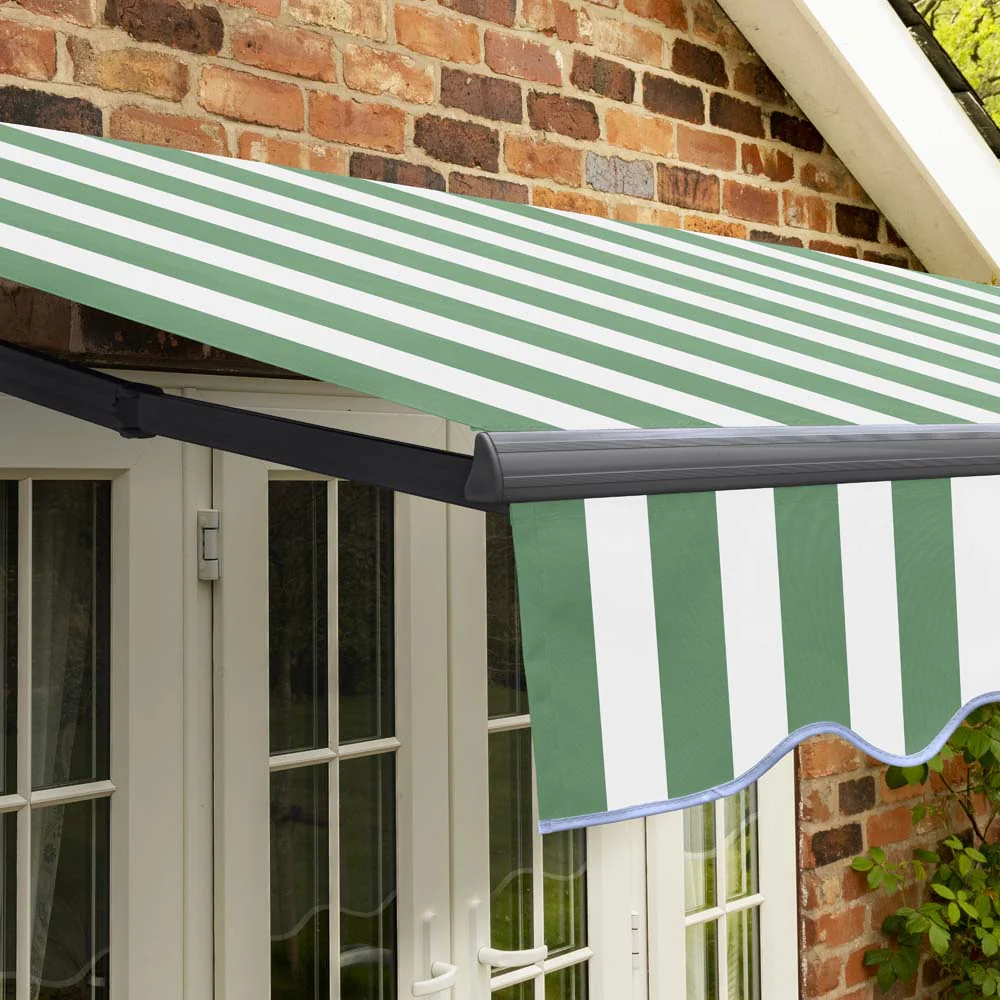 2.5m Standard Manual Green and White Awning (Charcoal Cassette) - Image 6