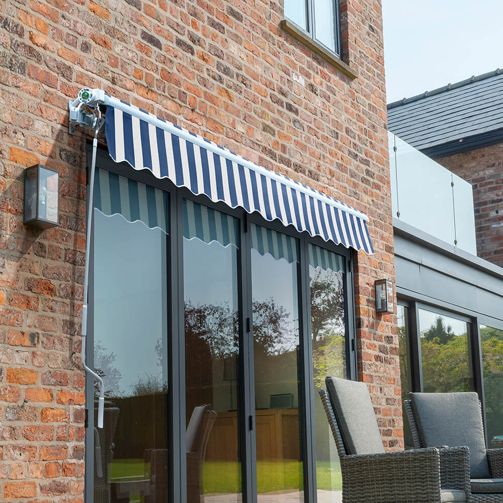 3.5m Budget Manual Awning, Blue and White - Image 5