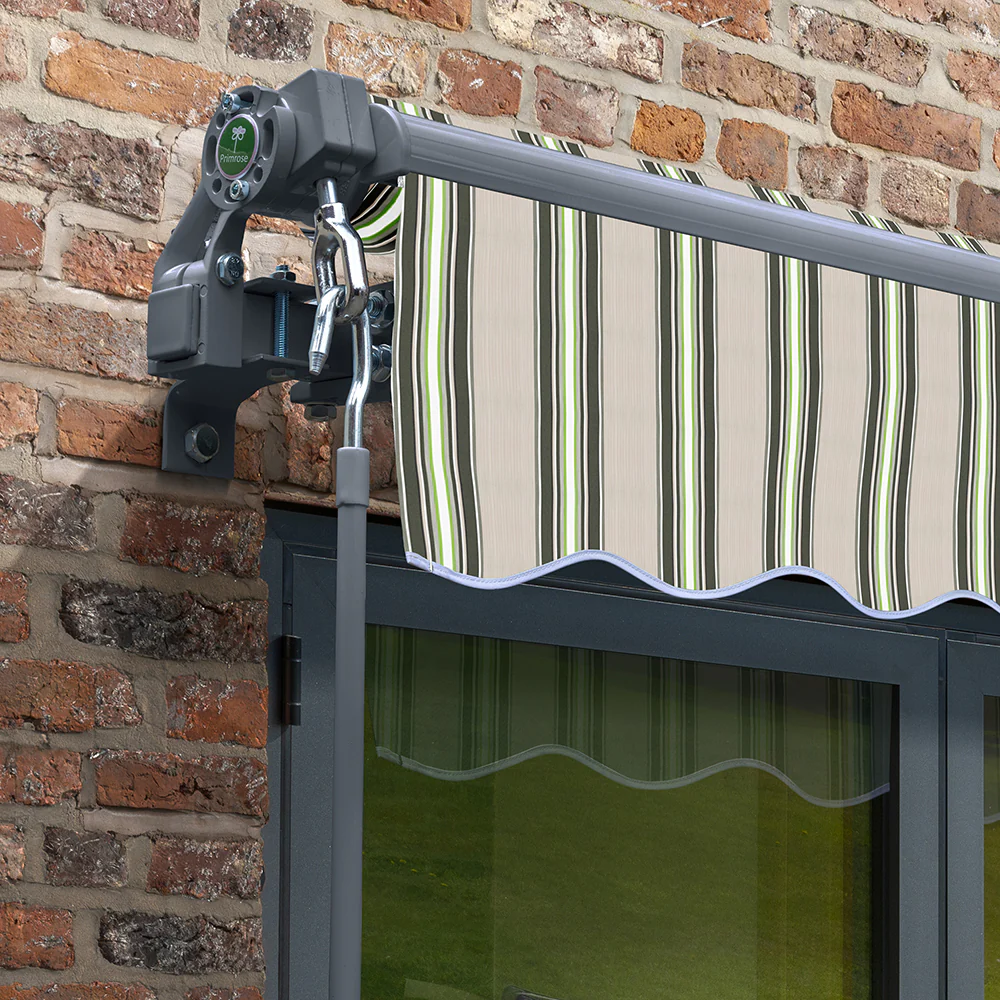3m Budget Manual Multistripe Awning (Charcoal Cassette) - Image 4